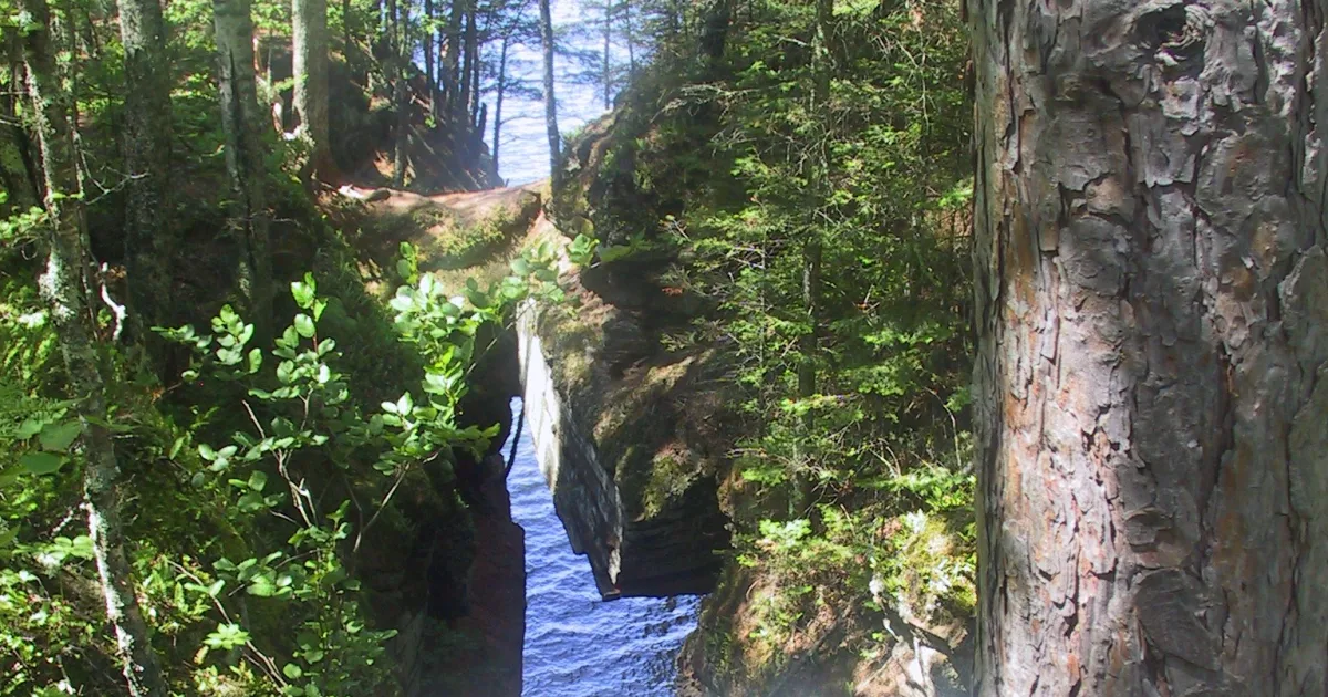 Apostle Islands Sea Caves Trail — Cornucopia, Wisconsin