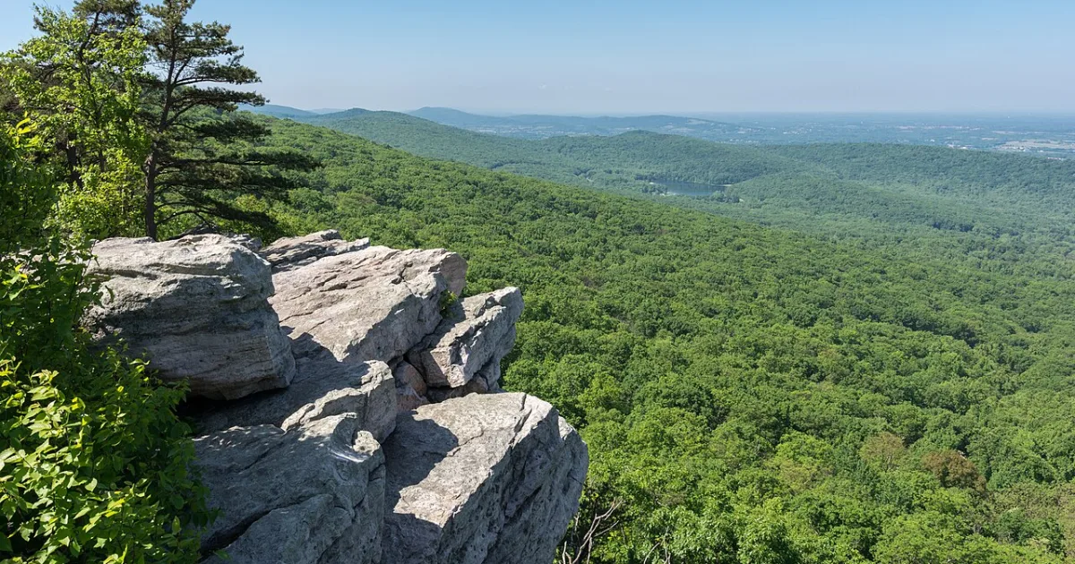 Black Rock Cliff Trail