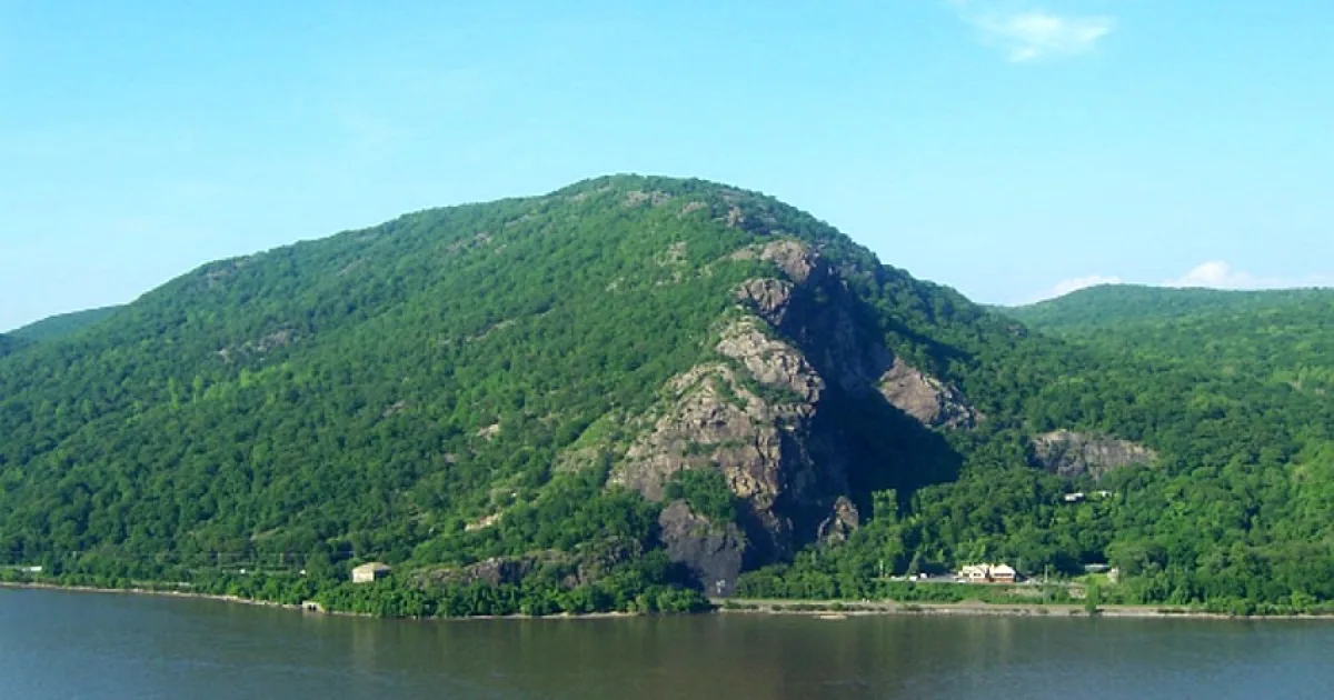 Breakneck Ridge Trail — Cold Spring, New York