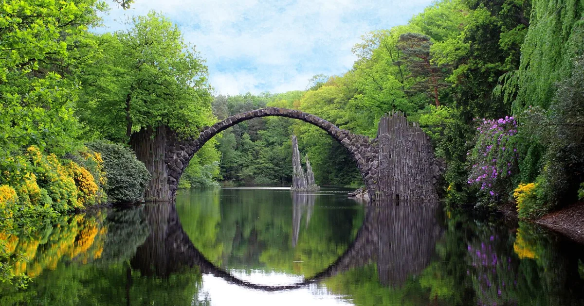 Devil's Bridge Trail