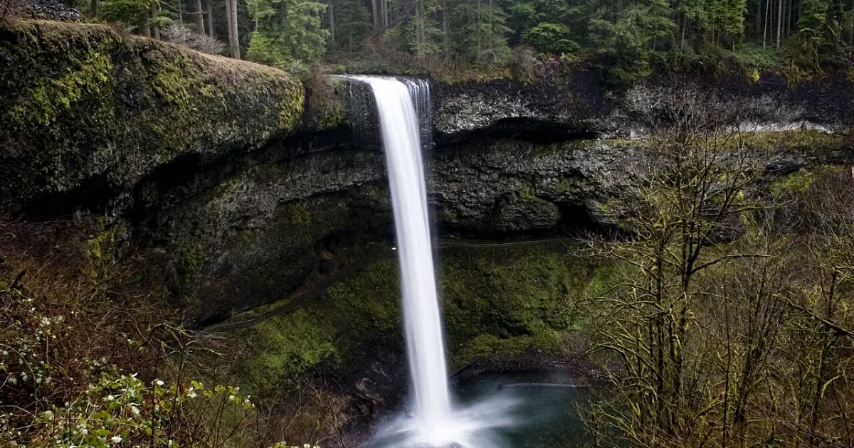 Silver Falls — Trail of Ten Falls