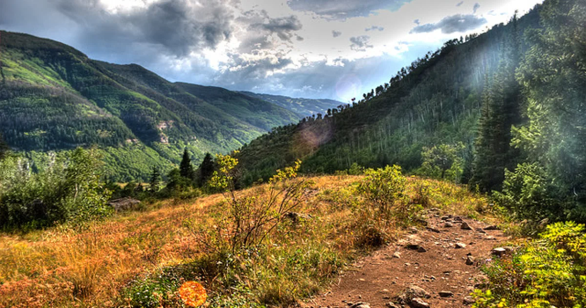 Mirror Lake Trail