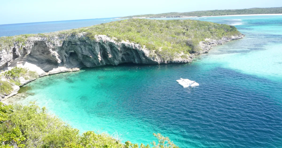 Blue Hole Loop