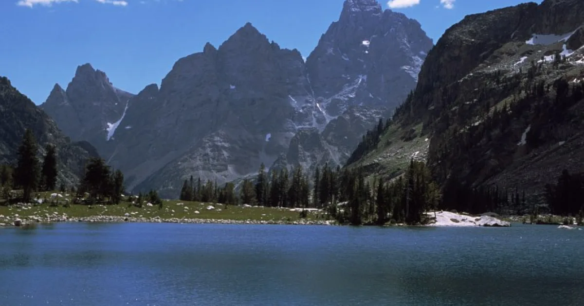 Lake Solitude Trail