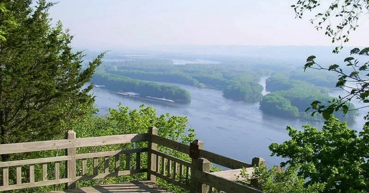 Bear Mound Trail