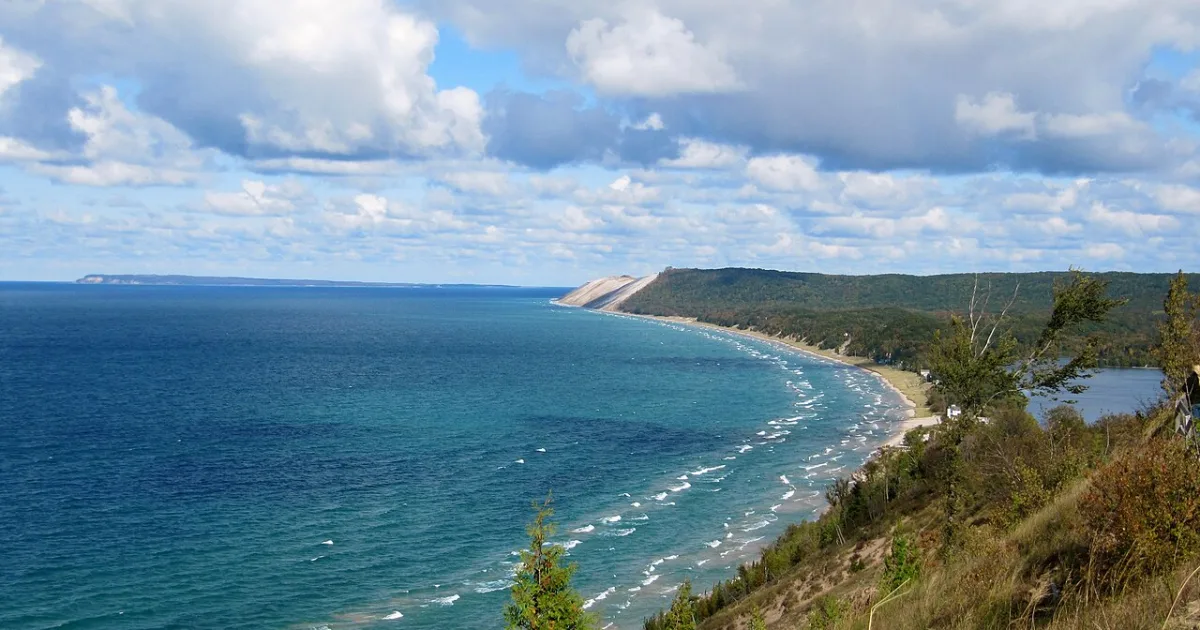Empire Bluff Trail